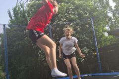 Juni 2021 Minis im Garten